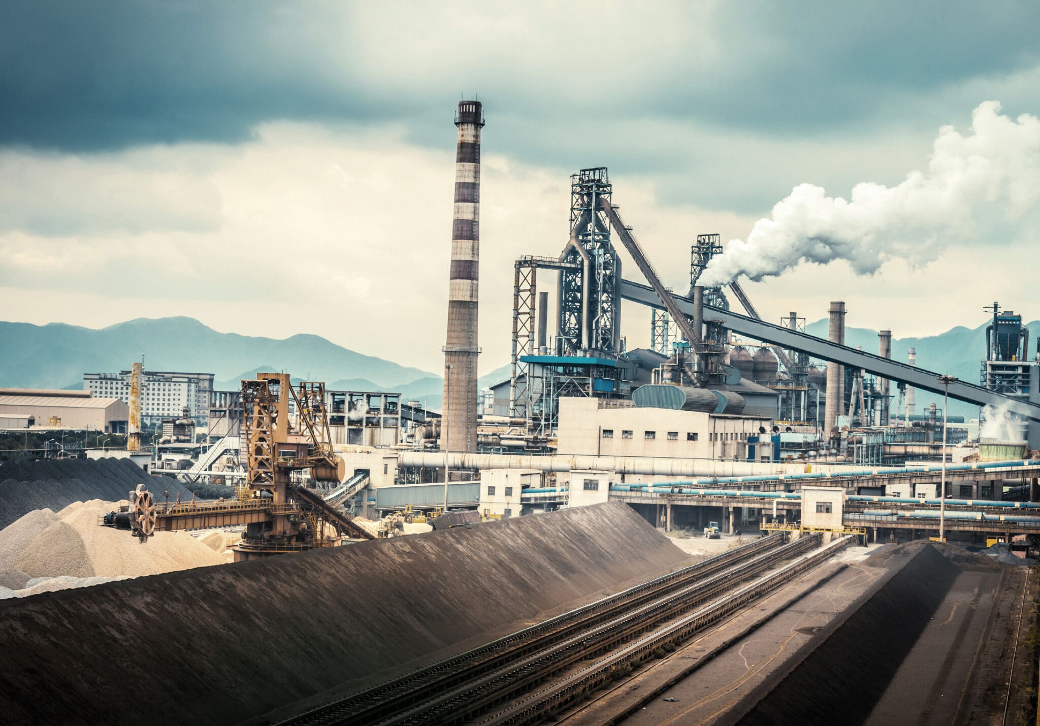 سایت معدنی و فرآوری